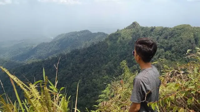 Pesona Gunung Punggur. Foto : (Ist).