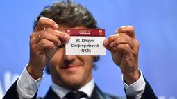 Dnipro Dnipropetrovsk menantang Napoli dalam semifinal European League musim ini, Jumat (24/4/2015). (AFP)