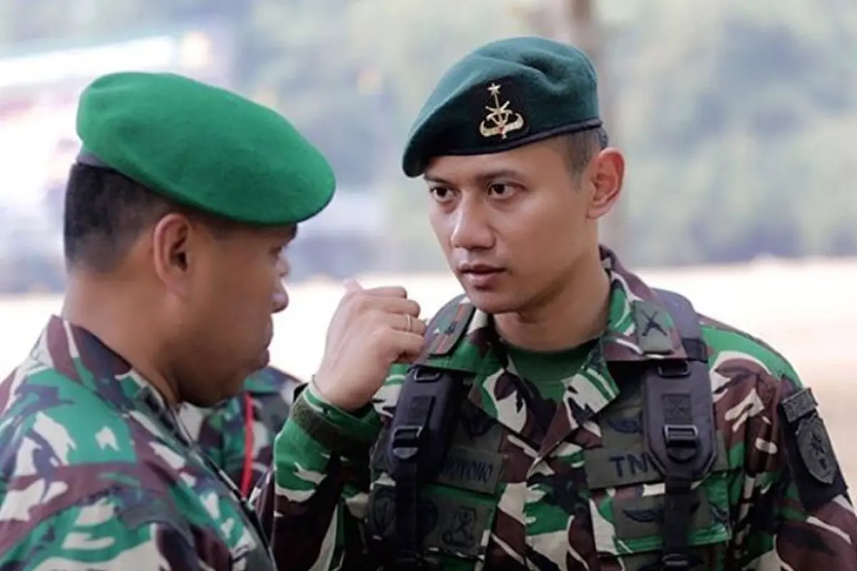 [Bintang] 10 Potret Gagah Agus Yudhoyono Saat Masih Berseragam TNI AD