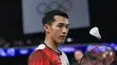 Pebulu tangkis tunggal putra Indonesia, Jonatan Christie saat melawan wakil Belgia, Julien Carraggi pada laga Grup L cabang olahraga bulu tangkis Olimpiade Paris 2024 di Porte de la Chapelle Arena, Paris, Prancis, Sabtu (27/07/2024). (Dok. NOC Indonesia/Naif Muhammad Al'as)