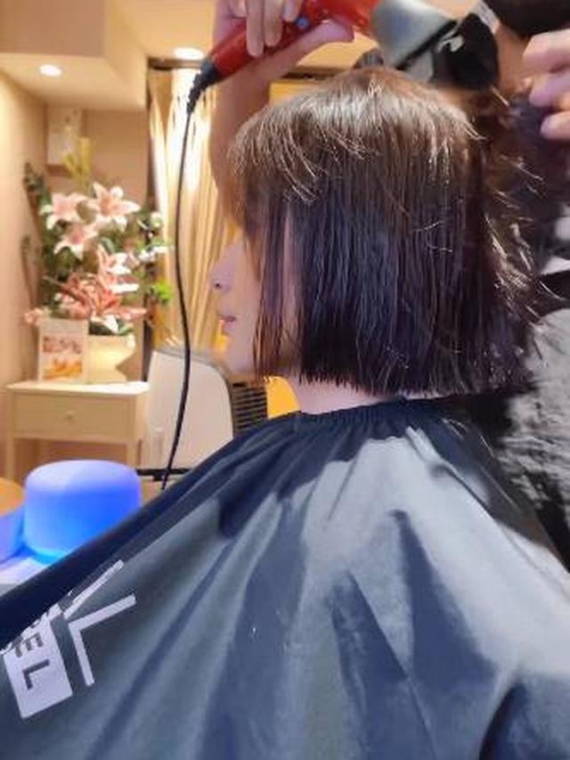 7 Potret Terbaru Chelsea Olivia dengan Rambut Bondol, Tampil Makin Muda