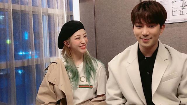 Hanya Undang 70 Orang, Ini 7 Momen Kemesraan G.O MBLAQ dan Choi Ye Seul