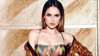 Cinta Laura mengumumkan bahwa dirinya tak akan mengikuti pemilihan Puteri Indonesia 2020 (Dok.Instagram/@claurakiehl/https://www.instagram.com/p/BvsSbWngZ1P/Komarudin)