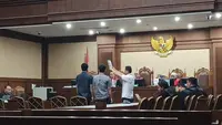 Blak-blakan Pegawai Bea Cukai di Sidang, Pakai Uang Pribadi hingga Paylater untuk Dinas