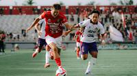 Duel Bali United vs Persik Kediri di laga pekan pertama BRI Super League 2025/2026 di Stadion Kapten I Wayan Dipta, Gianyar, Minggu (10/8/2025) sore WIB. (Bola.com/Alit Binawan)