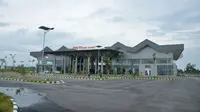 Presiden Joko Widodo (Jokowi) siap meresmikan dua bandara yang berstatus Proyek Strategis Nasional (PSN) di Papua, yakni Bandara Douw Aturure di Nabire Papua Tengah dan Bandara Siboru di Fakfak, Papua Barat. (Istimewa)