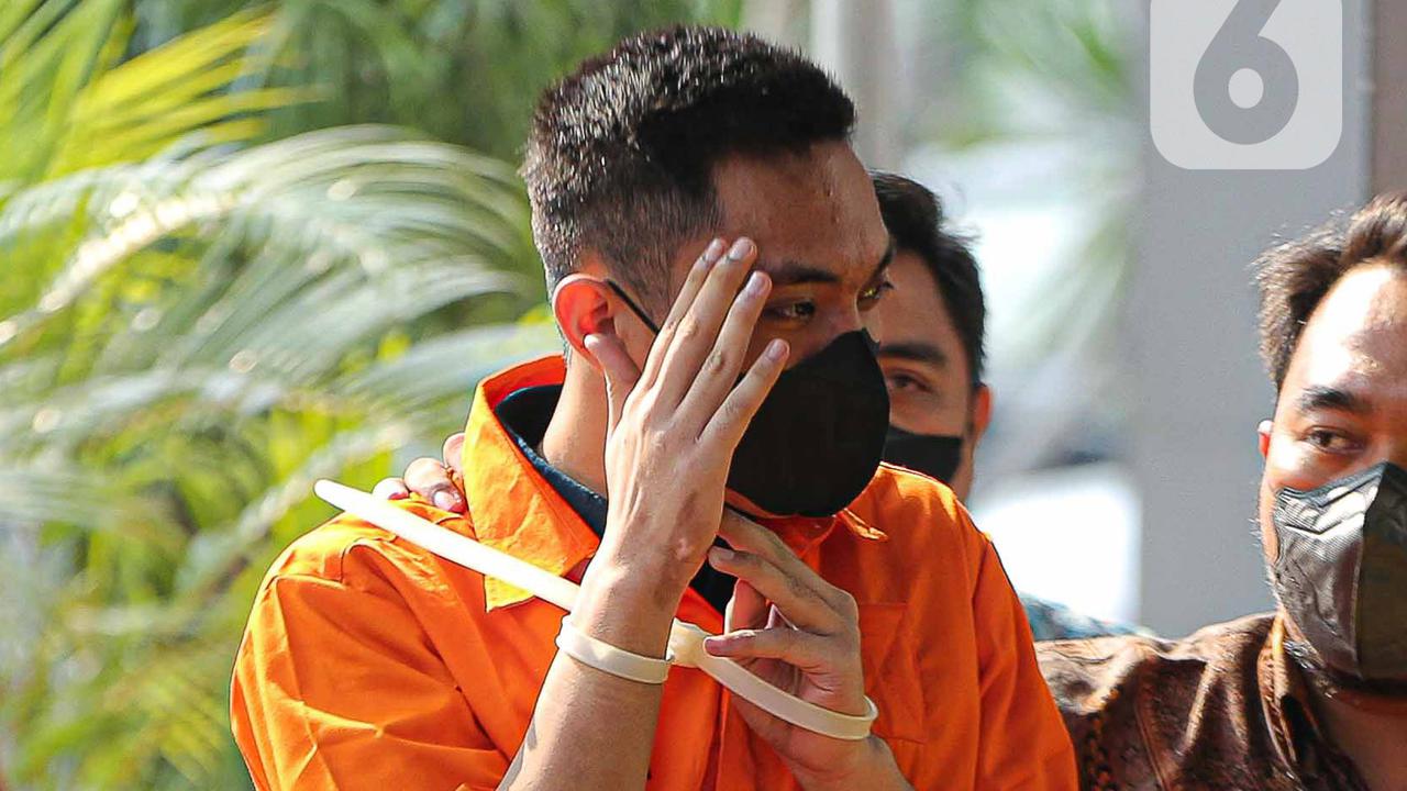 Ekspresi Mario Dandy dan Shane Lukas Saat Diserahkan ke Kejari Jakarta Selatan