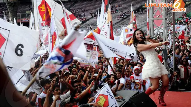 [FOTO] Parade Artis di Panggung Gerindra