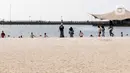 Pantai Lagoon merupakan salah satu destinasi wisata di Taman Impian Jaya Ancol yang menawarkan ketenangan tersendiri. (Liputan6.com/Herman Zakharia)