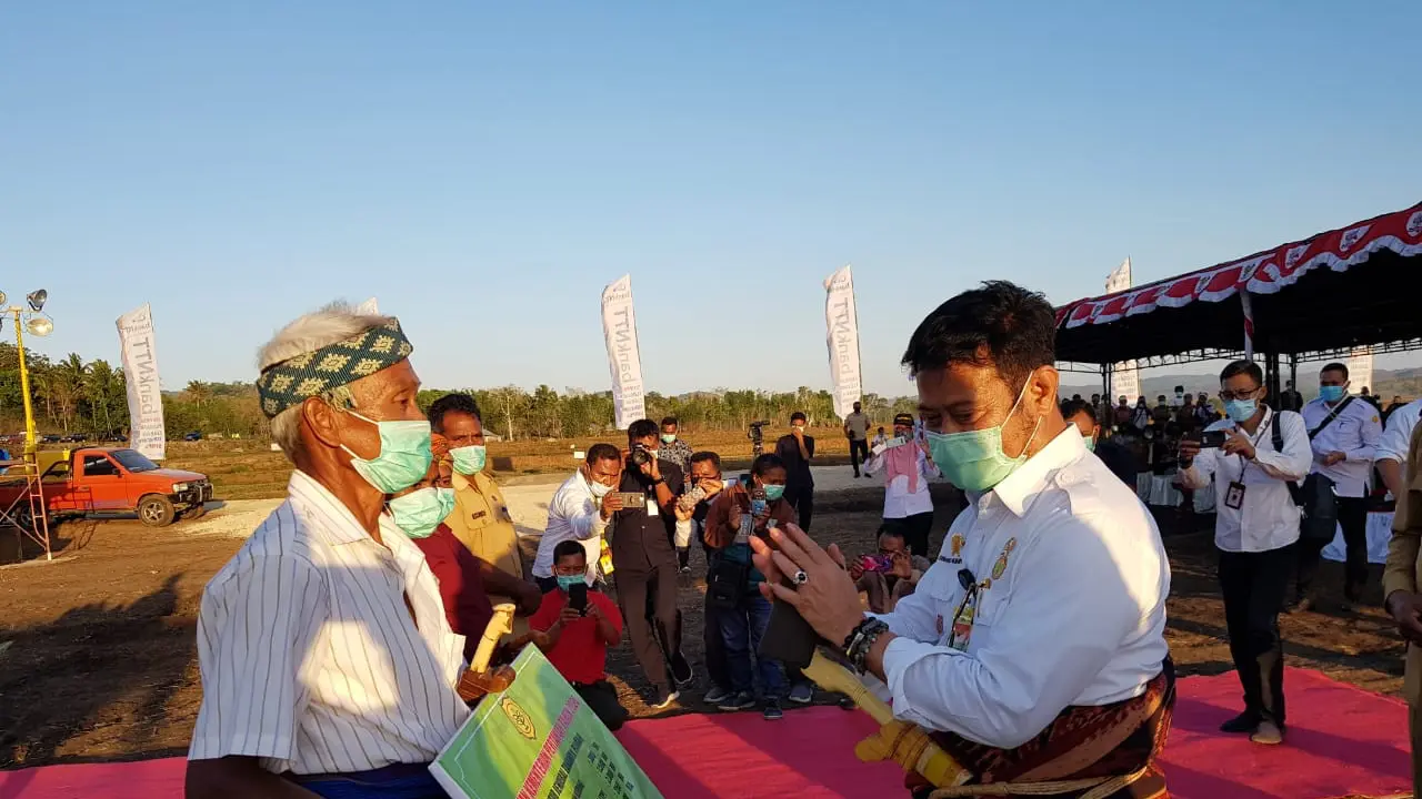 Mentan Syahrul Yasin Limpo Tanam Jagung dan Siapkan Food Estate di Sumba Tengah