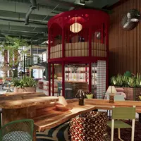 25hours Hotel The Oddbird suguhkan konsep unik untuk pengalaman bermalam penuh kesan.