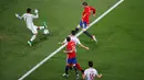 Pemain Spanyol, Alvaro Morata, saat mencetak gol ketiga Spanyol ke gawang Turki pada laga Grup D Piala Eropa 2016 di Allianz Riviera, Nice, Sabtu (18/6/2016) dini hari WIB. (Reuters/Eric Gaillard)