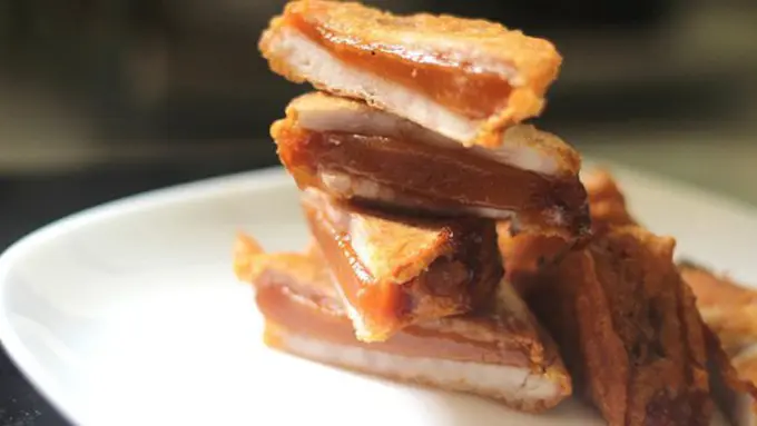 Kue Keranjang/copyright foodcanon.com