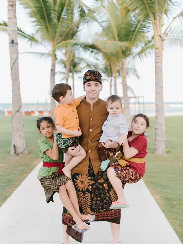 [Fimela] Stefan William dan Celine Evangelista