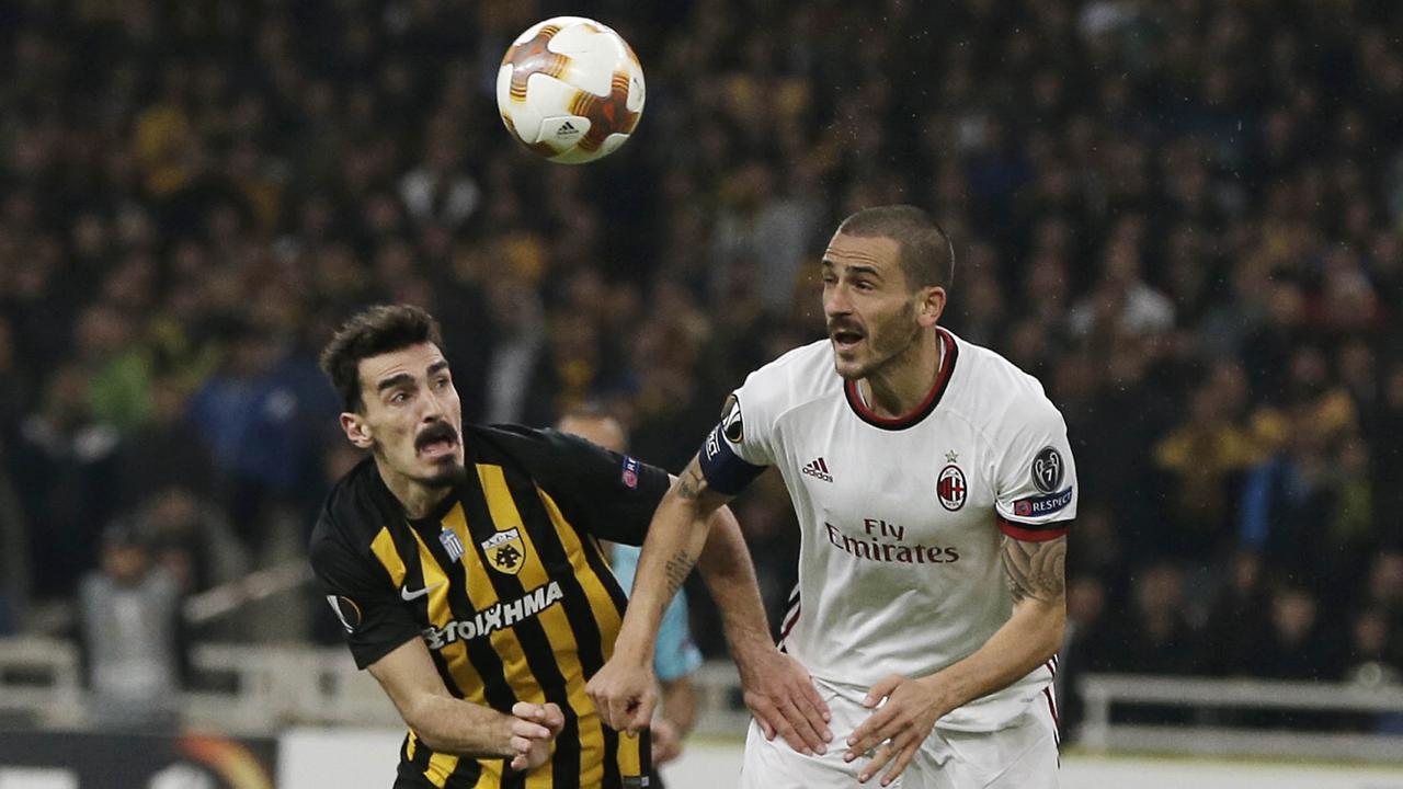 FOTO: Bertandang ke Yunani, AC Milan Hanya Bermain Imbang