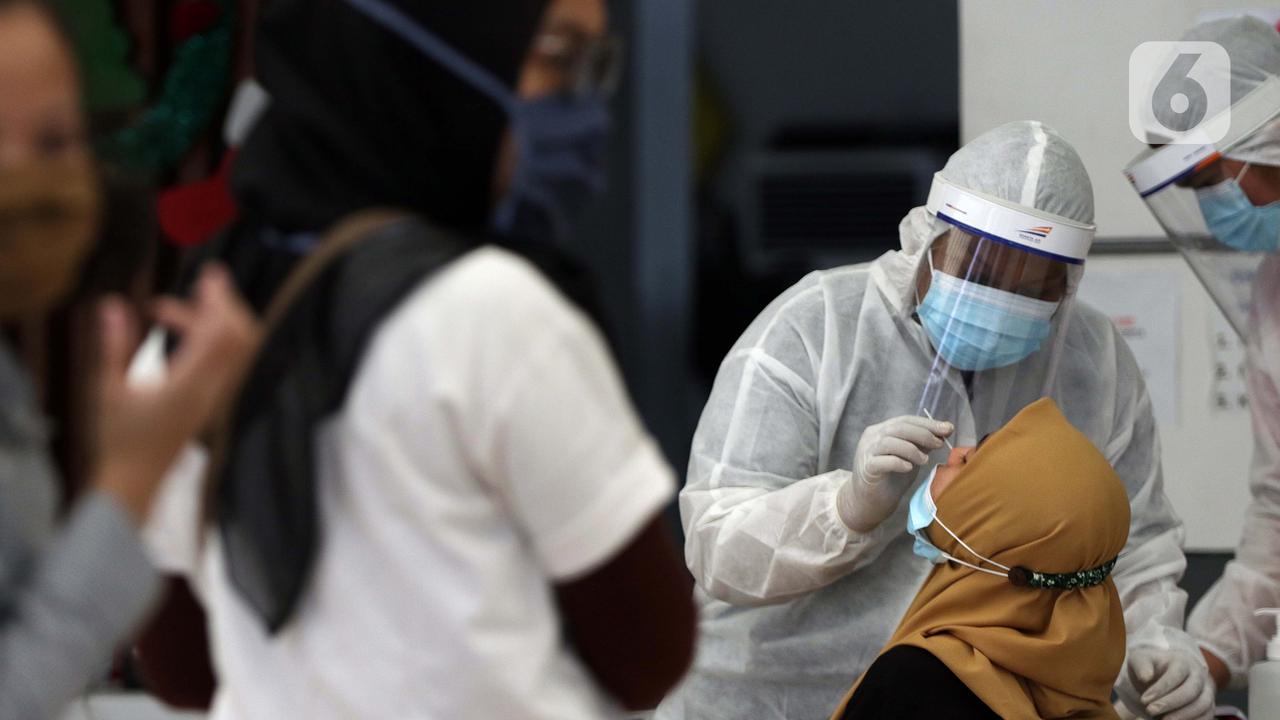 Stasiun Senen saat Cuti Bersama Natal 2020