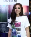 Sebagai orangtua, Wulan Guritno mulai membiasakan anaknya, Shaloom Syach Razadee hidup mandiri. Apalagi Shaloom akan hidup sendiri di Amerika menjalani pendidikannya di Origon University. (Nurwahyunan/Bintang.com)