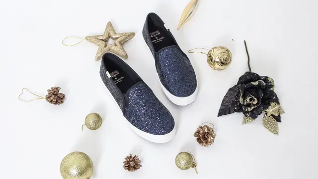 Tahun Baru Bernuansa Metalik Glitter dari Keds dan Kate Spade