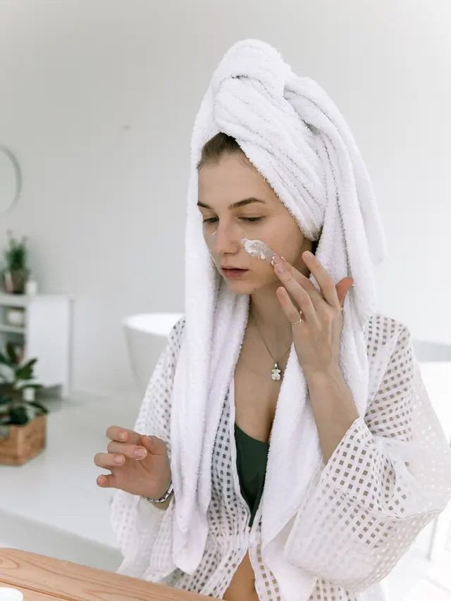 ilustrasi pelembap kulit kering/Ekaterina Bolovtsova/Pexels