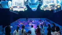 Bersenang-senang di Wonderlab, Uji Adrenalin di Perosotan Mekatronik