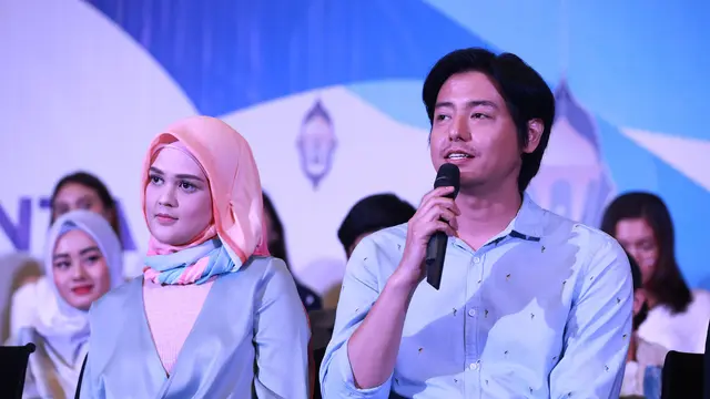[Fimela] Cut Meyriska dan Roger Danuarta