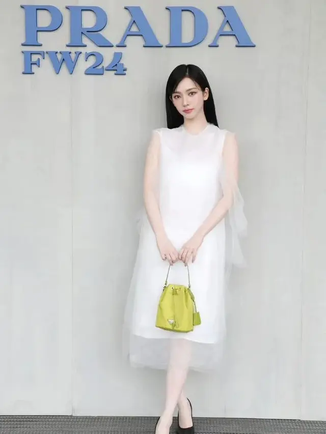 Pesona Karina aespa di Milan Fashion Week yang Sukses Bikin Fans Histeris, Tampil Effortless bak Peri Cantik