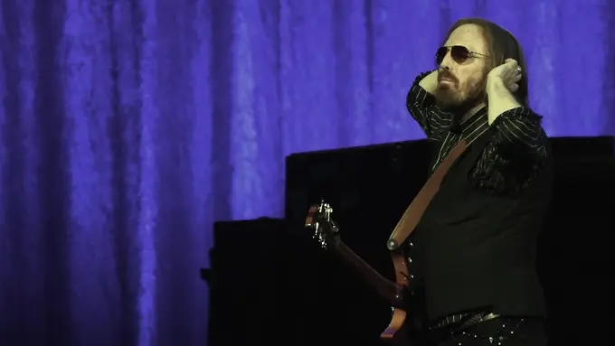 [Bintang] Berita Duka, Tom Petty Meninggal Dunia