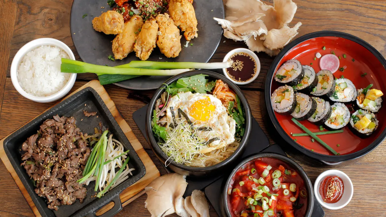 Mencicipi Ragam Makanan dan Mengenal Budaya Korea di Korean Fair 2024