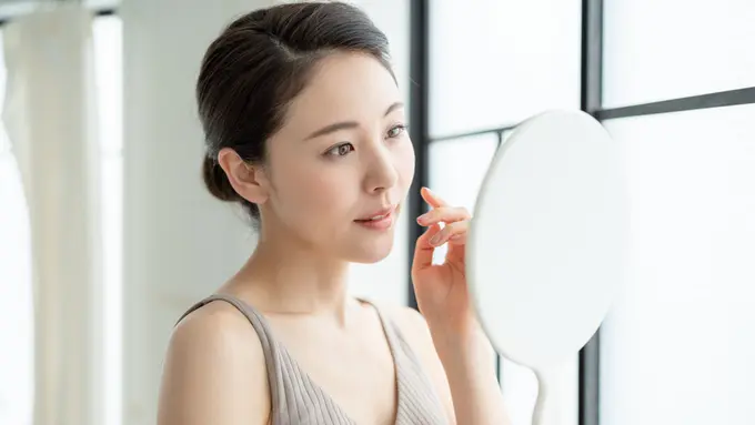 Tips Layering Skincare, Ketahui Formula Apa Saja yang Boleh Dikombinasikan untuk Perawatan Kulit