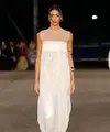 Koleksi Spring/Summer 2023 menghidupkan kembali gaya tahun 90-an versi Tory Burch [Foto: Dok. Tory Burch]