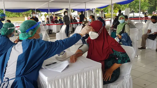 Pelaksanaan Vaksinasi di Sleman