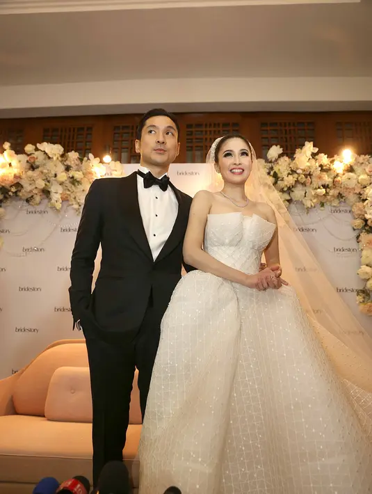 Setelah itu, pasangan ini akan menggelar resepsi yang kedua kalinya di Negeri Sakura, Jepang. Berbagai persiapan telah dilakukan sejak lama. (Nurwahyunan/Bintang.com)