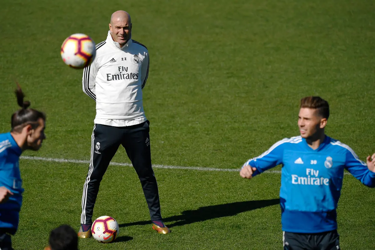 Melihat Zidane Pimpin Latihan Real Madrid
