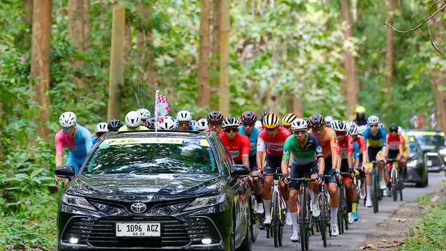 Rute Menantang dan Sambutan Meriah, Tour de Banyuwangi Ijen Curi Hati Pebalap Dunia