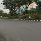 Jalan Pahlawan Semarang ditutup untuk meredam persebaran corona. (foto: Liputan6.com/erlinda pw/edhie prayitno ige)