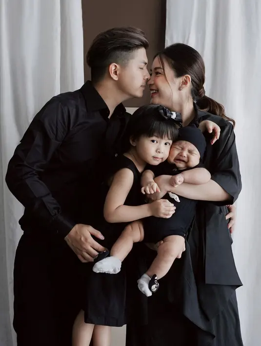 (Instagram/juniapics)