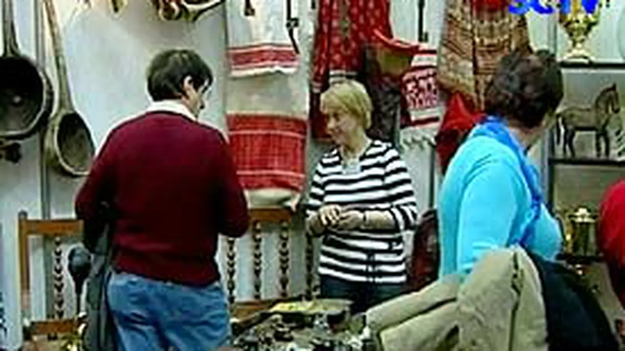 090507dloak.jpg