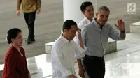 Presiden AS ke 44, Barack Obama ketika disambut Presiden RI Joko Widodo dan Ibu Negara Iriana Widodo di Istana Bogor, Jawa Barat, Jumat (30/6).  (Liputan6.com/Subekti/Pool)