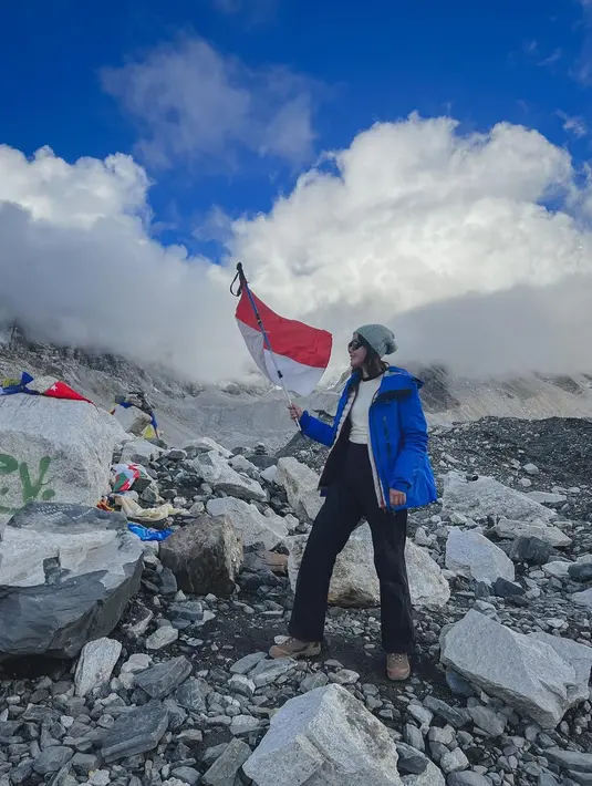 Della Dartyan [Foto: Instagram/delladartyan]