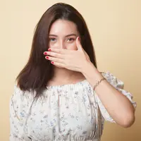 Ilustrasi perempuan berbohong/copyrightshutterstock/Halfbottle