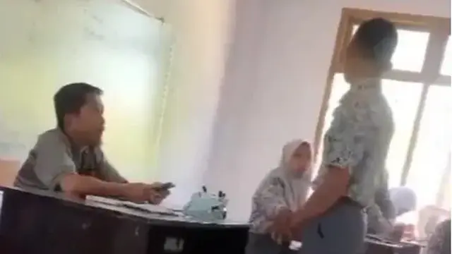 Viral Guru SMAN 3 Takalar hina profesi petani orangtua siswa (Liputan6.com/Istimewa)