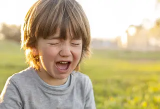 Tantrum pada anak terjadi karena keadaan emosional mereka masih belum seimbang. (Foto/dok: Freepik)