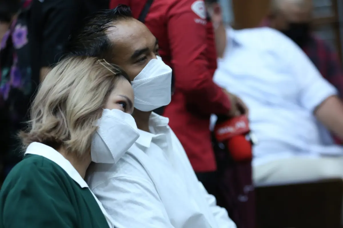 [Fimela] Nia Ramadhani dan Ardi Bakrie