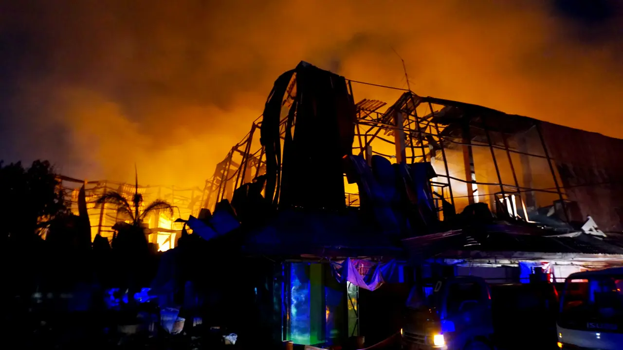 Pasar Legi Solo Terbakar