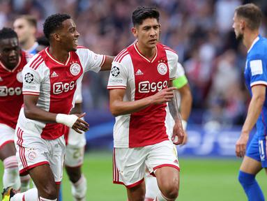 Musim 2022/2023 di liga-liga top Eropa telah resmi dimulai dan bursa transfer pemain pun telah ditutup pada 1 September 2022 lalu. Cukup banyak transfer yag telah terjadi yang melibatkan klub-klub besar Eropa dan beberapa menjadi transfer dengan nilai mahal musim ini. Tentu saja ada klub-klub yang diuntungkan dari segi finansial dalam proses transfer tersebut. Berikut 5 klub dengan pemasukan terbesar pada bursa transfer musim panas 2022/2023 lalu. (AFP/Kenzo Tribouillard)