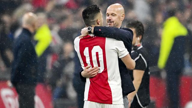 Foto: Bawa Ajax Amsterdam Juara Liga Belanda, Erik ten Hag Beri Kado Perpisahan Manis Sebelum Hijrah ke Manchester United