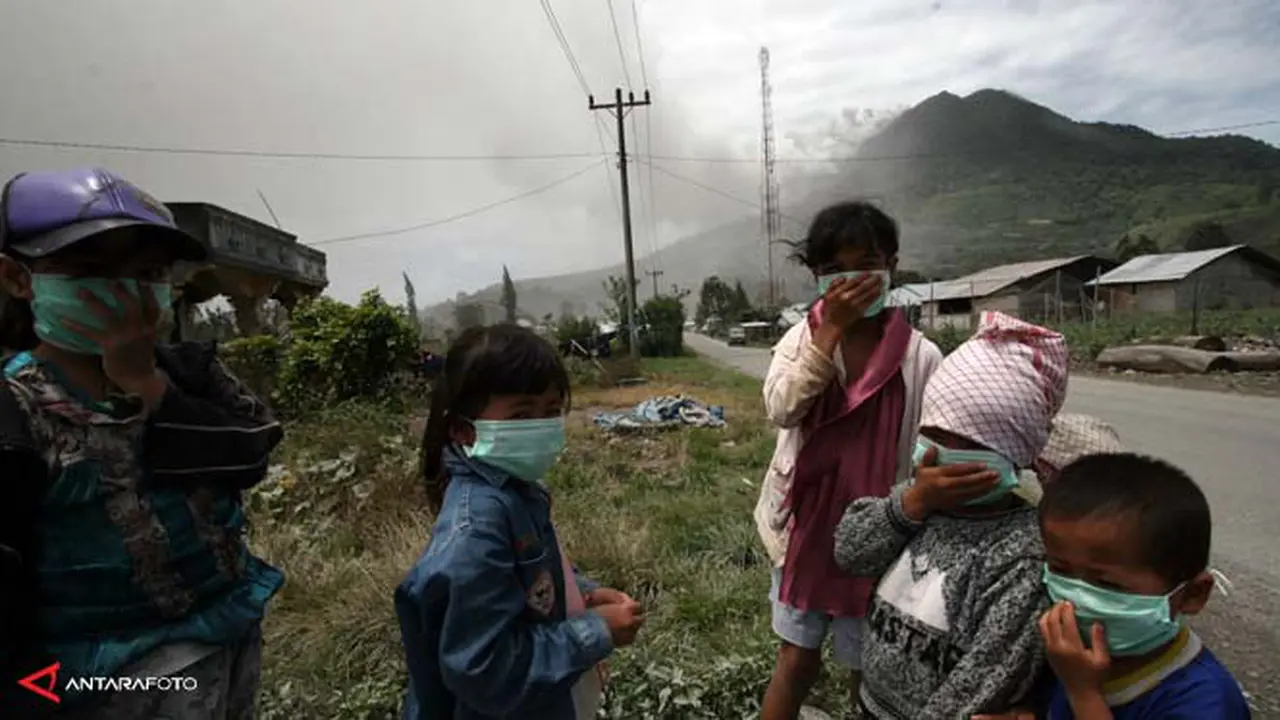 sinabung-evakuasi-130916-a.jpg