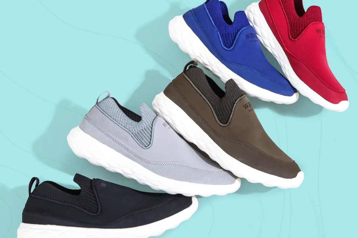 Tampil Edgy di Awal Tahun dengan Sneakers Bersiluet Retro
