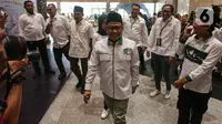 Ketua Umum Partai Kebangkitan Bangsa (PKB), Muhaimin Iskandar saat tiba untuk membuka Musyawarah Kerja Nasional (Mukernas) PKB di Jakarta Convention Center (JCC), Selasa (23/7/2024). (Liputan6.com/Angga Yuniar)