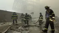 New York City Fire Department (FDNY) atau Departemen Pemadam Kebakaran Kota New York di area serangan 11 September 2001 (9/11). (AP)